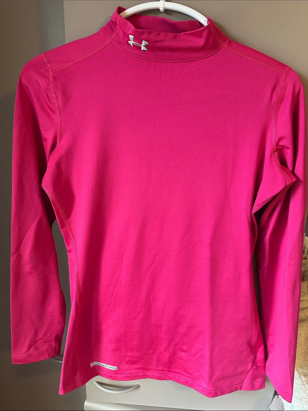 Under Armour Thermal Bright Pink Mock Neck Long Sleeve